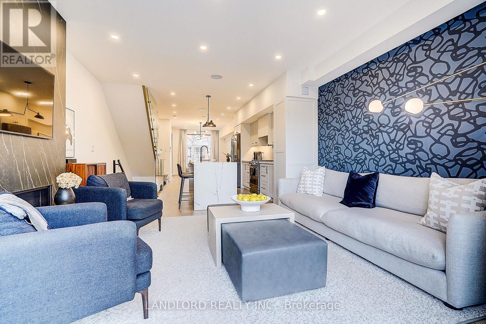 21 Shudell Avenue, Toronto, Ontario  M4J 1C5 - Photo 17 - E13079898