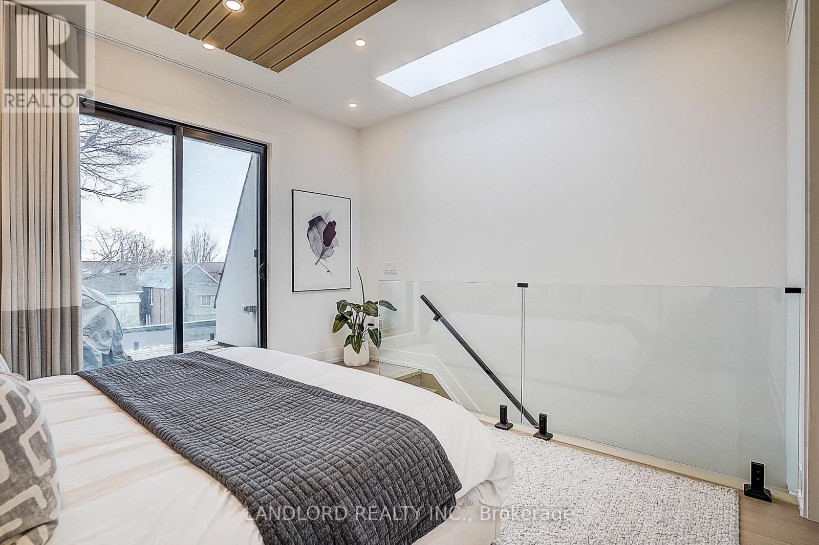 21 Shudell Avenue, Toronto, Ontario  M4J 1C5 - Photo 36 - E13079898