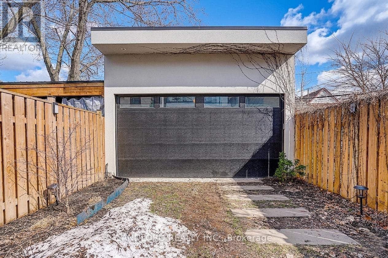 21 Shudell Avenue, Toronto, Ontario  M4J 1C5 - Photo 48 - E13079898