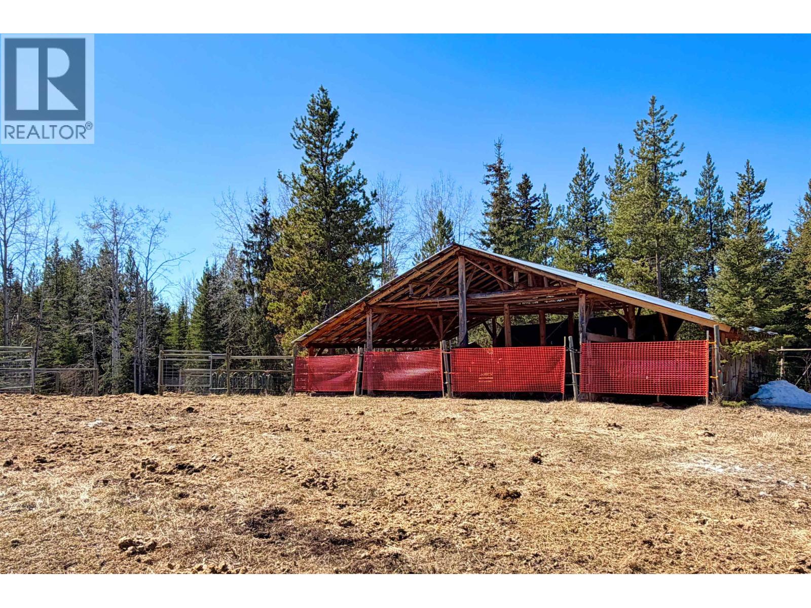 3574 Spokin Lake Road, Williams Lake, British Columbia  V0K 2G0 - Photo 31 - R3118965