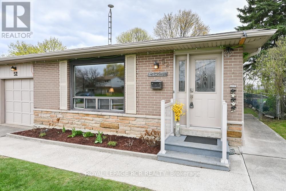 52 Ellwood Drive E, Caledon, Ontario  L7E 2A5 - Photo 3 - W13079820