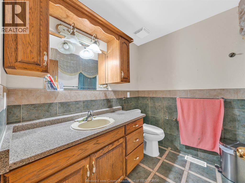 43 Sandy Lake Drive, Leamington, Ontario  N8H 5K4 - Photo 32 - 26009980