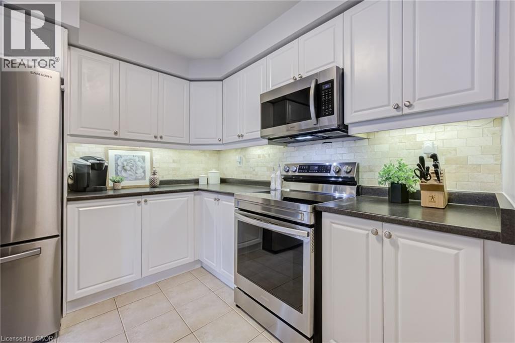 766 Challinor Terrace, Milton, Ontario  L9T 7V5 - Photo 4 - 40826453