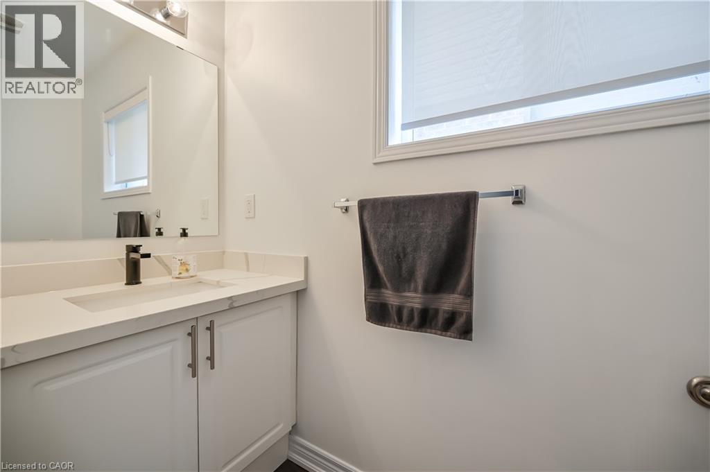226 Lormont Boulevard, Stoney Creek, Ontario  L8J 0J9 - Photo 21 - 40825722
