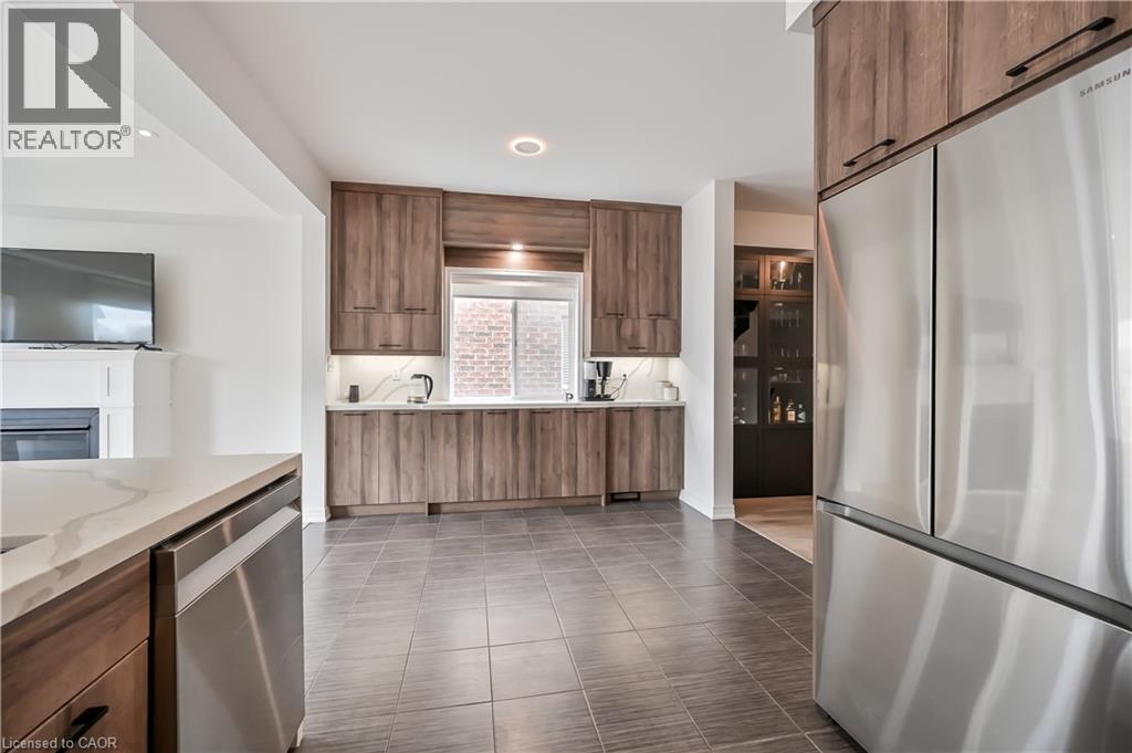 226 Lormont Boulevard, Stoney Creek, Ontario  L8J 0J9 - Photo 8 - 40825722