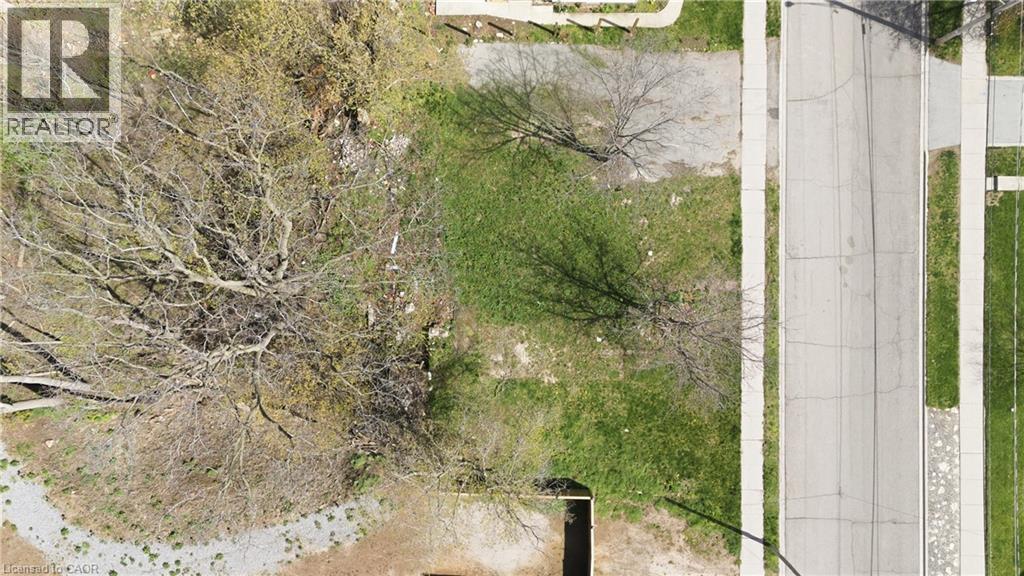 15 Robinson Street N, Grimsby, Ontario  L3M 3C8 - Photo 13 - 40825685