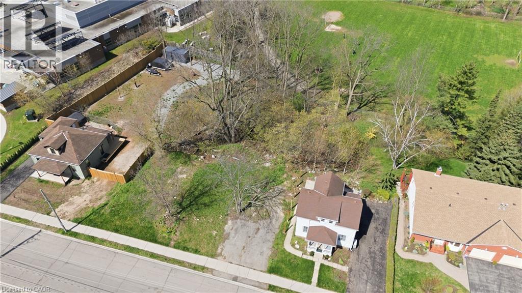 15 Robinson Street N, Grimsby, Ontario  L3M 3C8 - Photo 16 - 40825685