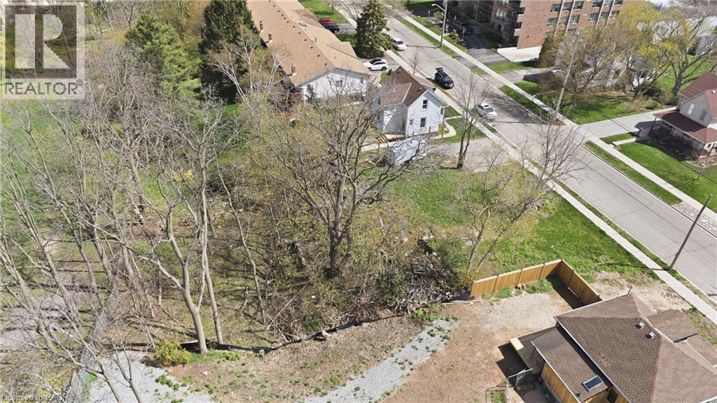 15 Robinson Street N, Grimsby, Ontario  L3M 3C8 - Photo 18 - 40825685