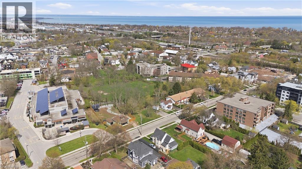 15 Robinson Street N, Grimsby, Ontario  L3M 3C8 - Photo 27 - 40825685