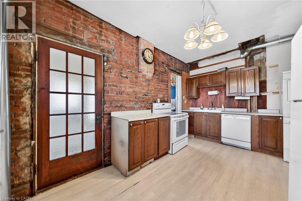 90 Belview Avenue, Hamilton, Ontario  L8L 7K8 - Photo 17 - 40825021