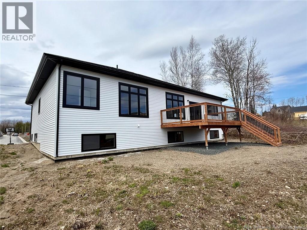 11 Donmac Court, Fredericton, New Brunswick  E3G 0G9 - Photo 3 - NB134388