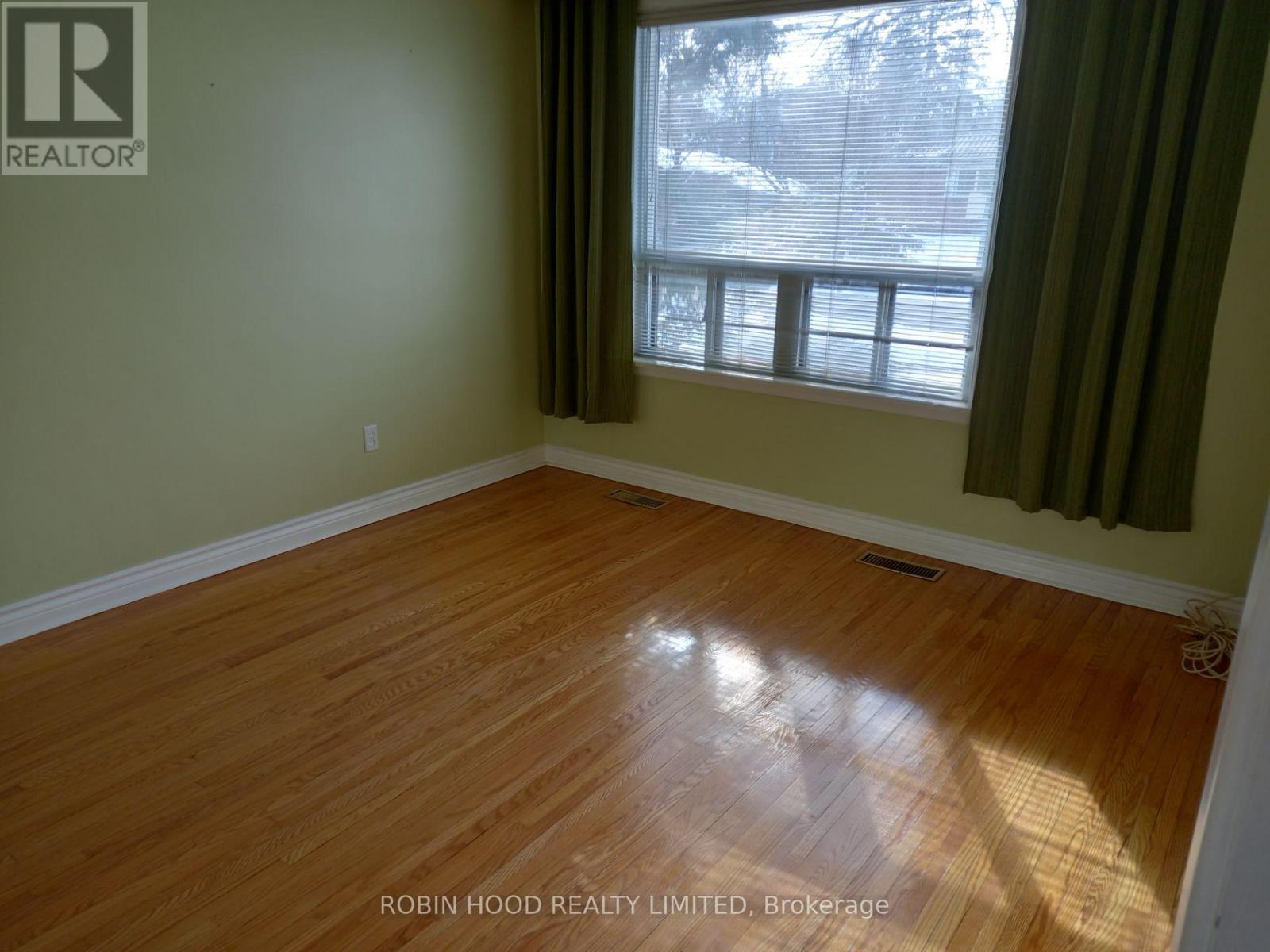 238 Thistle Down Boulevard, Toronto, Ontario  M9V 1K7 - Photo 10 - W13079832