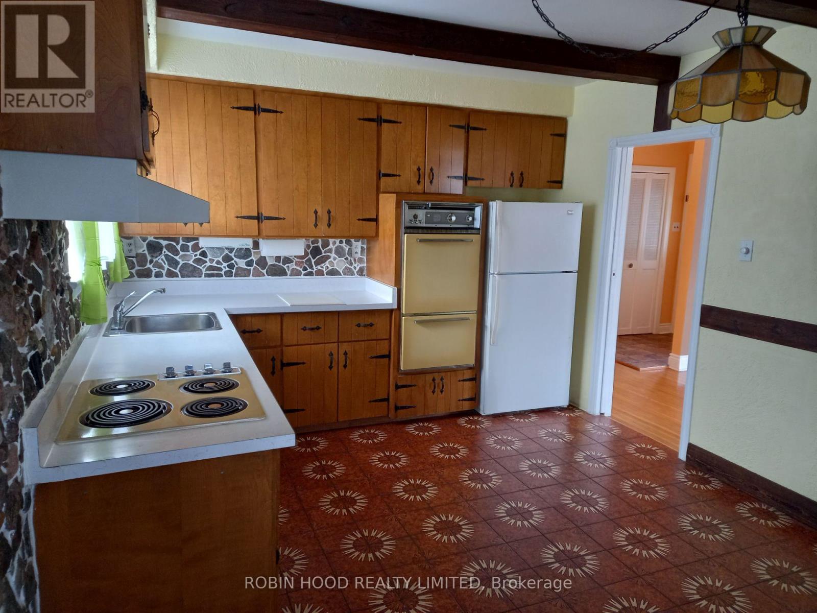 238 Thistle Down Boulevard, Toronto, Ontario  M9V 1K7 - Photo 13 - W13079832