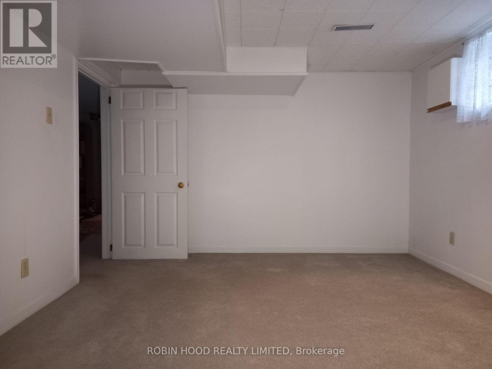238 Thistle Down Boulevard, Toronto, Ontario  M9V 1K7 - Photo 18 - W13079832