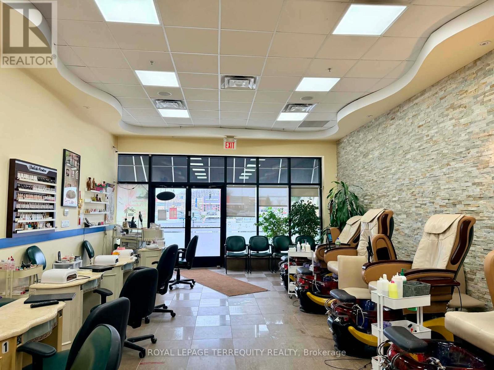 6 - 9465 Mississauga Road, Brampton, Ontario  L6X 0B3 - Photo 2 - W13079866