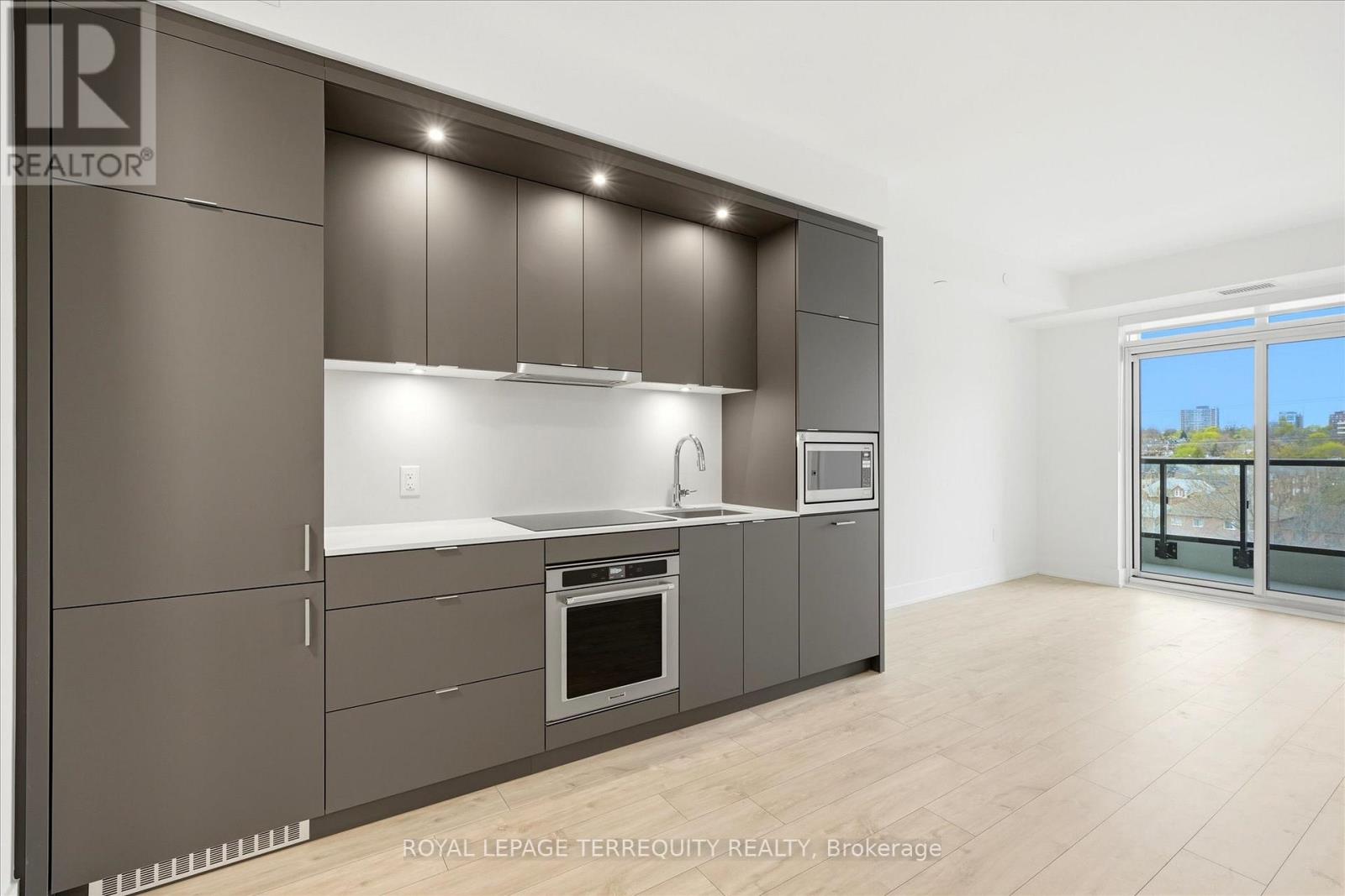 521 - 858 Dupont Street, Toronto, Ontario  M6G 0C1 - Photo 10 - W13079882