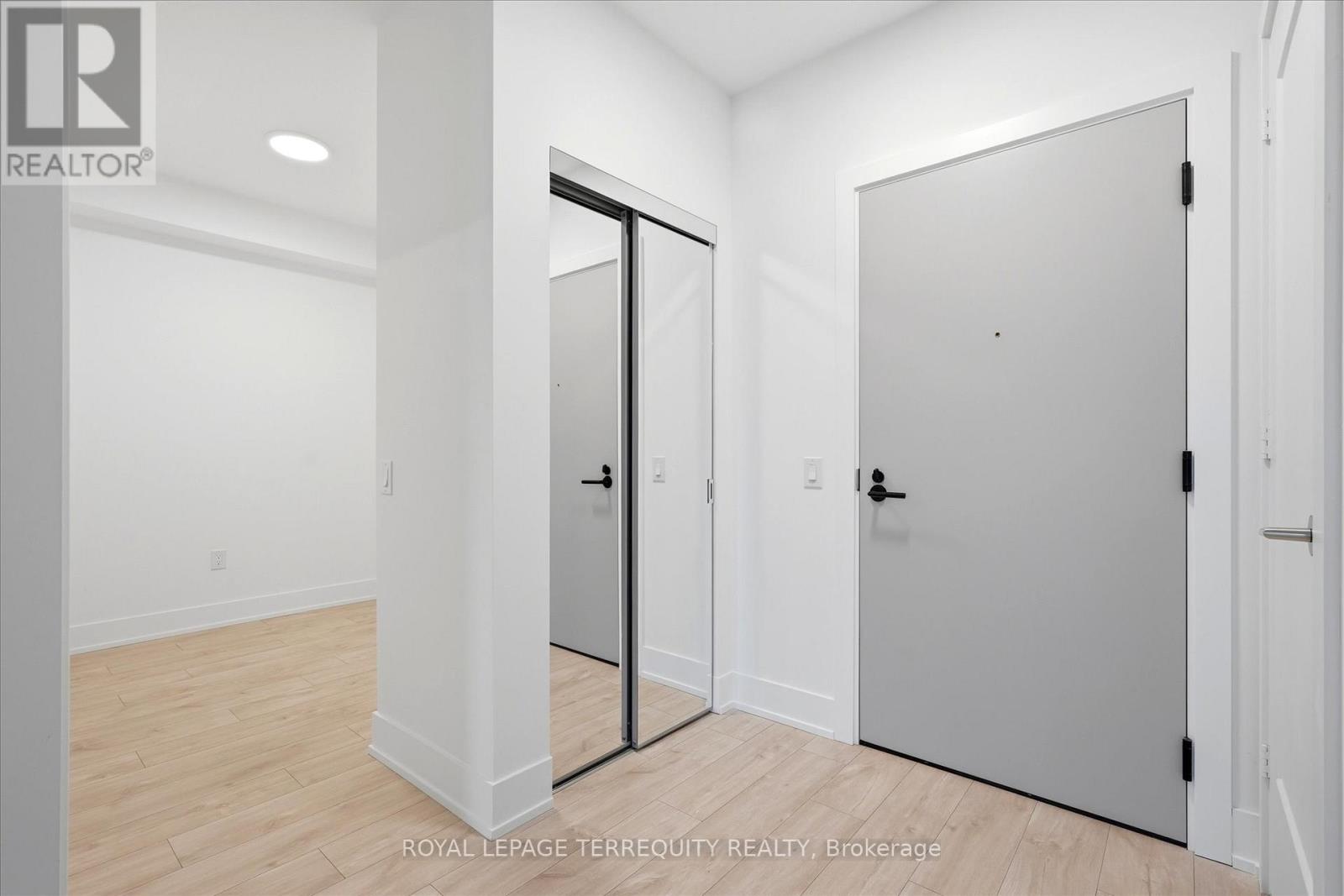 521 - 858 Dupont Street, Toronto, Ontario  M6G 0C1 - Photo 5 - W13079882