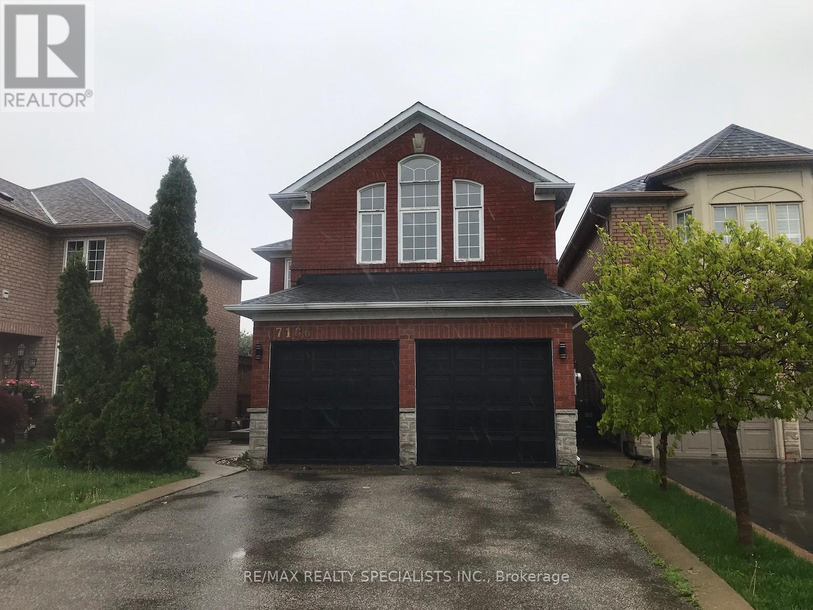 7166 Black Walnut Trail, Mississauga, Ontario L5N 7N5 - Photo 9 - W13079968