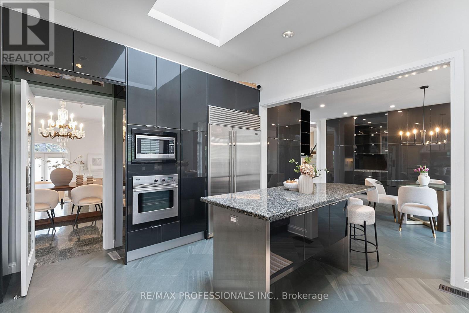 6a Edenbrook Hill, Toronto, Ontario  M9A 3Z6 - Photo 12 - W13079998