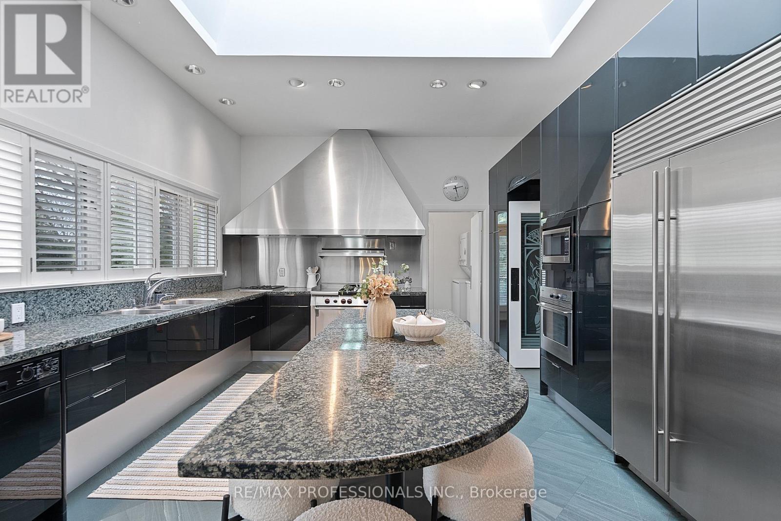 6a Edenbrook Hill, Toronto, Ontario  M9A 3Z6 - Photo 14 - W13079998