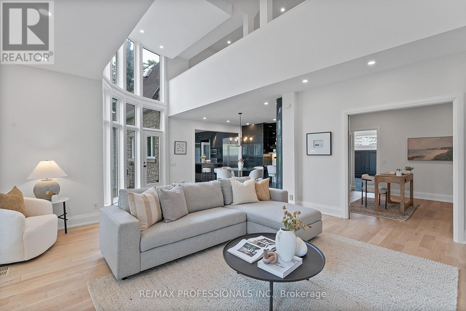 6a Edenbrook Hill, Toronto, Ontario  M9A 3Z6 - Photo 22 - W13079998