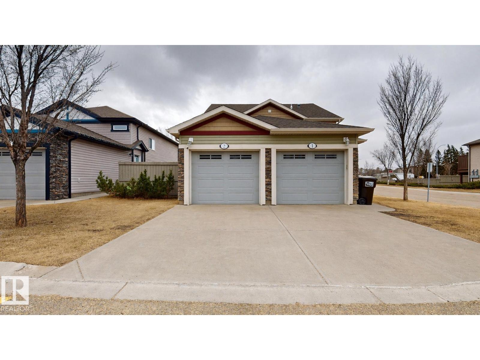 #2 6520 2 AV SW SW, Edmonton, Alberta