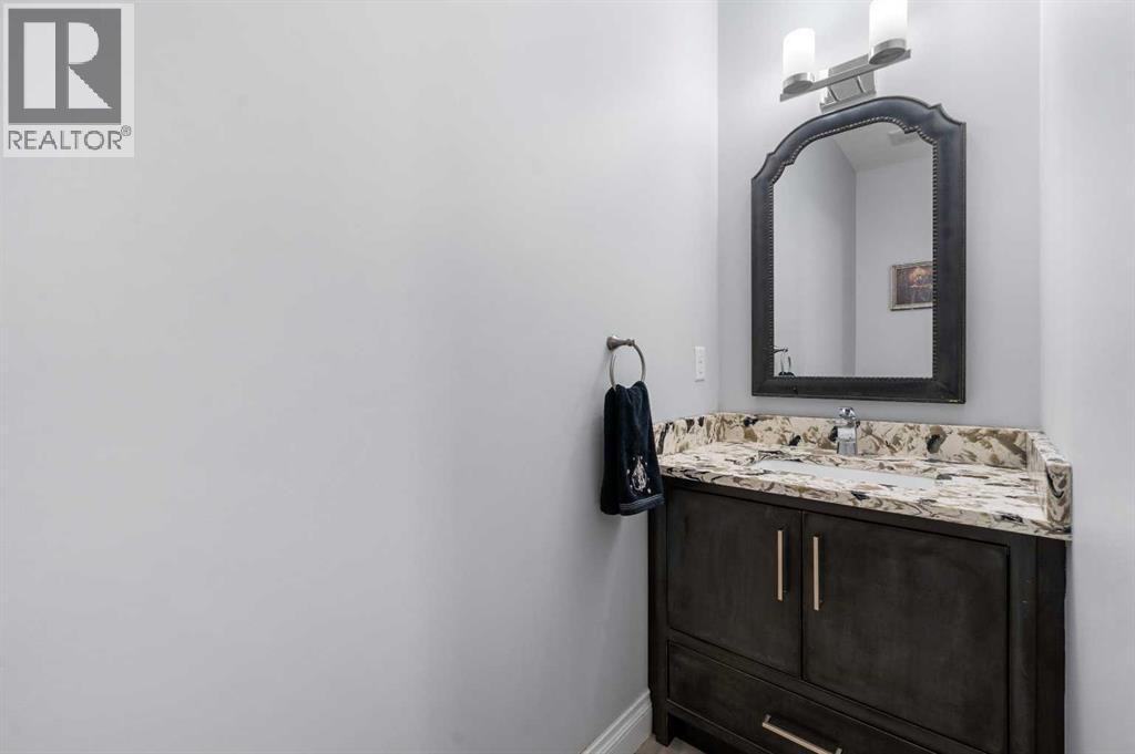 15 Sherwood Square Nw, Calgary, Alberta  T3R 0N7 - Photo 6 - A2289301