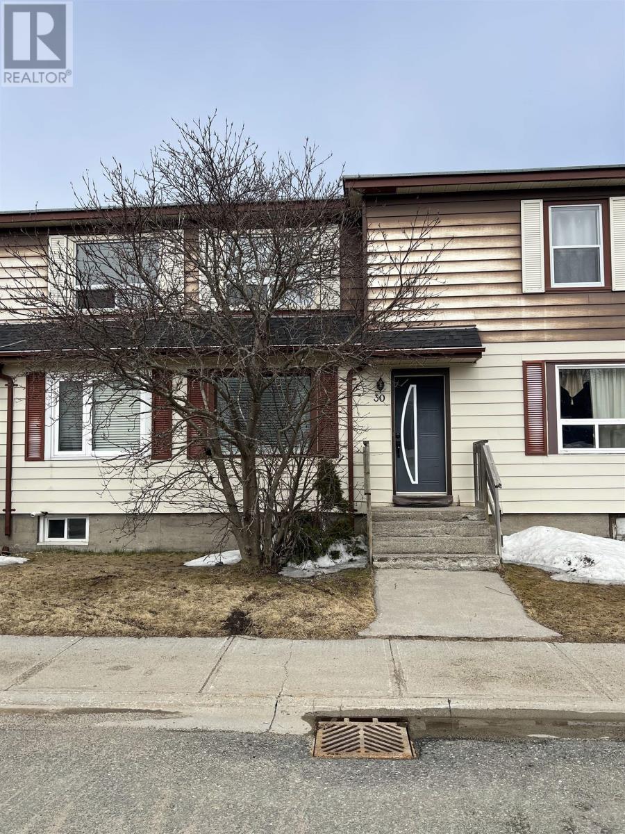 30 McCullough ST, Marathon, Ontario