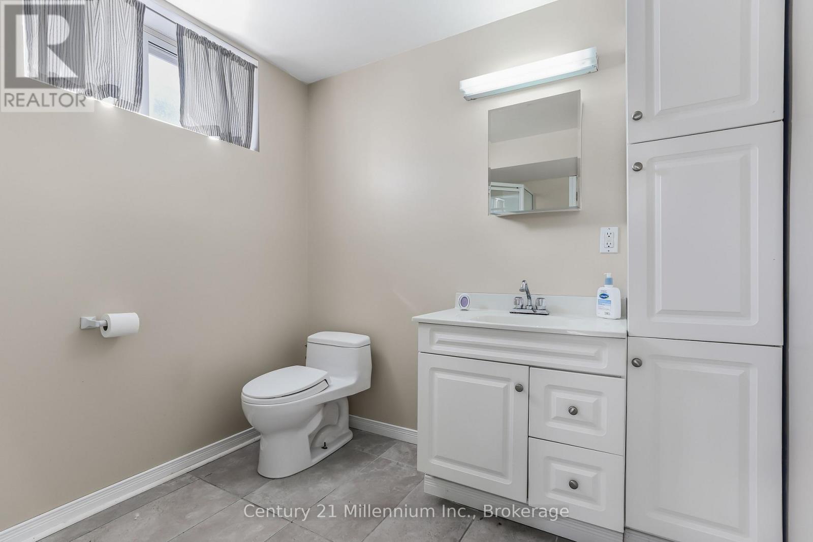 228 Palmerston Street, Saugeen Shores, Ontario  N0H 2L0 - Photo 43 - X12566472