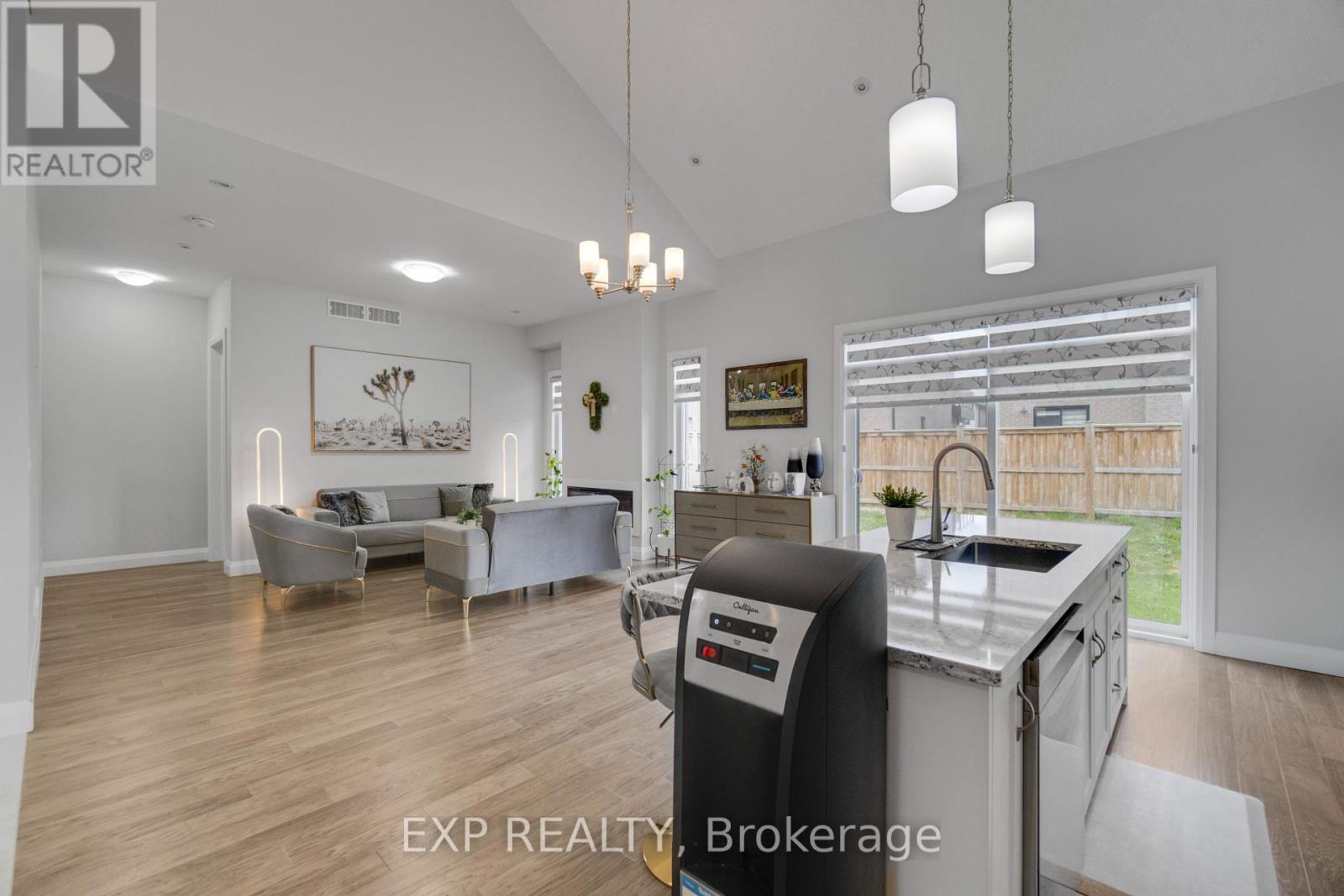 5 - 923 Stonecliffe Walk, Kitchener, Ontario  N2P 0K5 - Photo 12 - X13079906