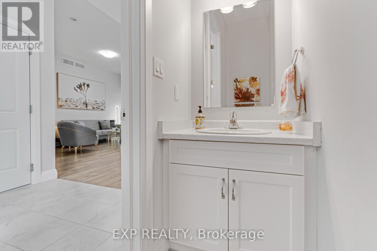 5 - 923 Stonecliffe Walk, Kitchener, Ontario  N2P 0K5 - Photo 20 - X13079906