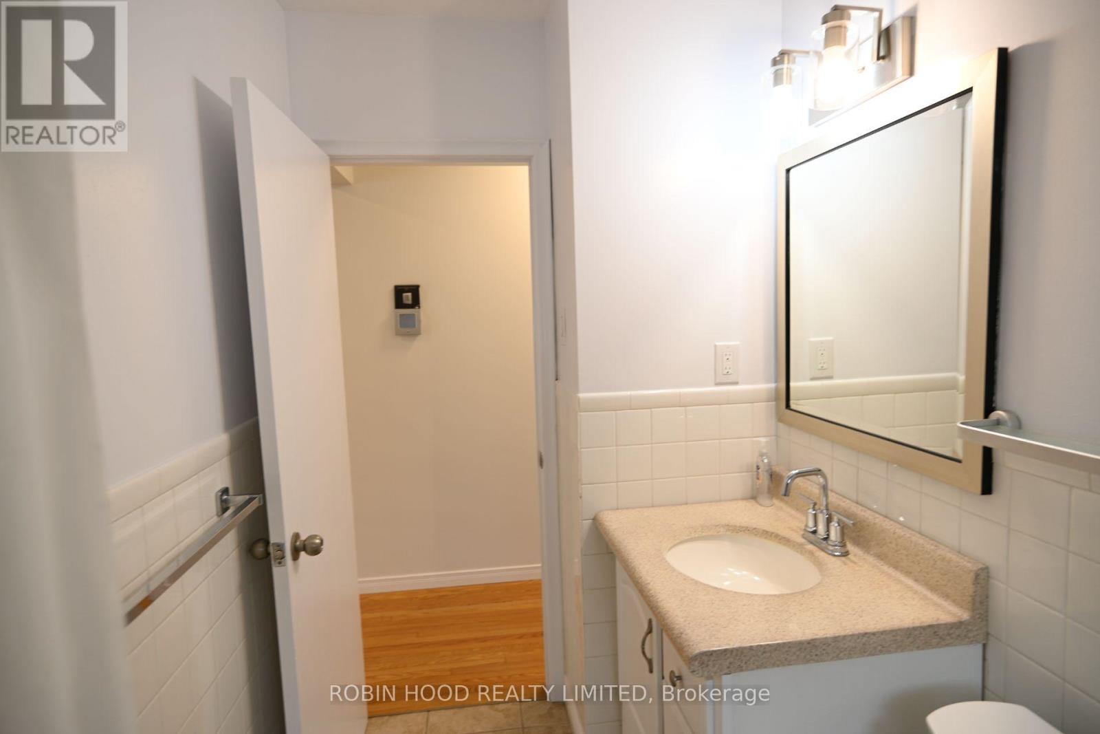 Unit 1 - 40 Winslow Drive, Windsor, Ontario  N2M 3E1 - Photo 8 - X13079932