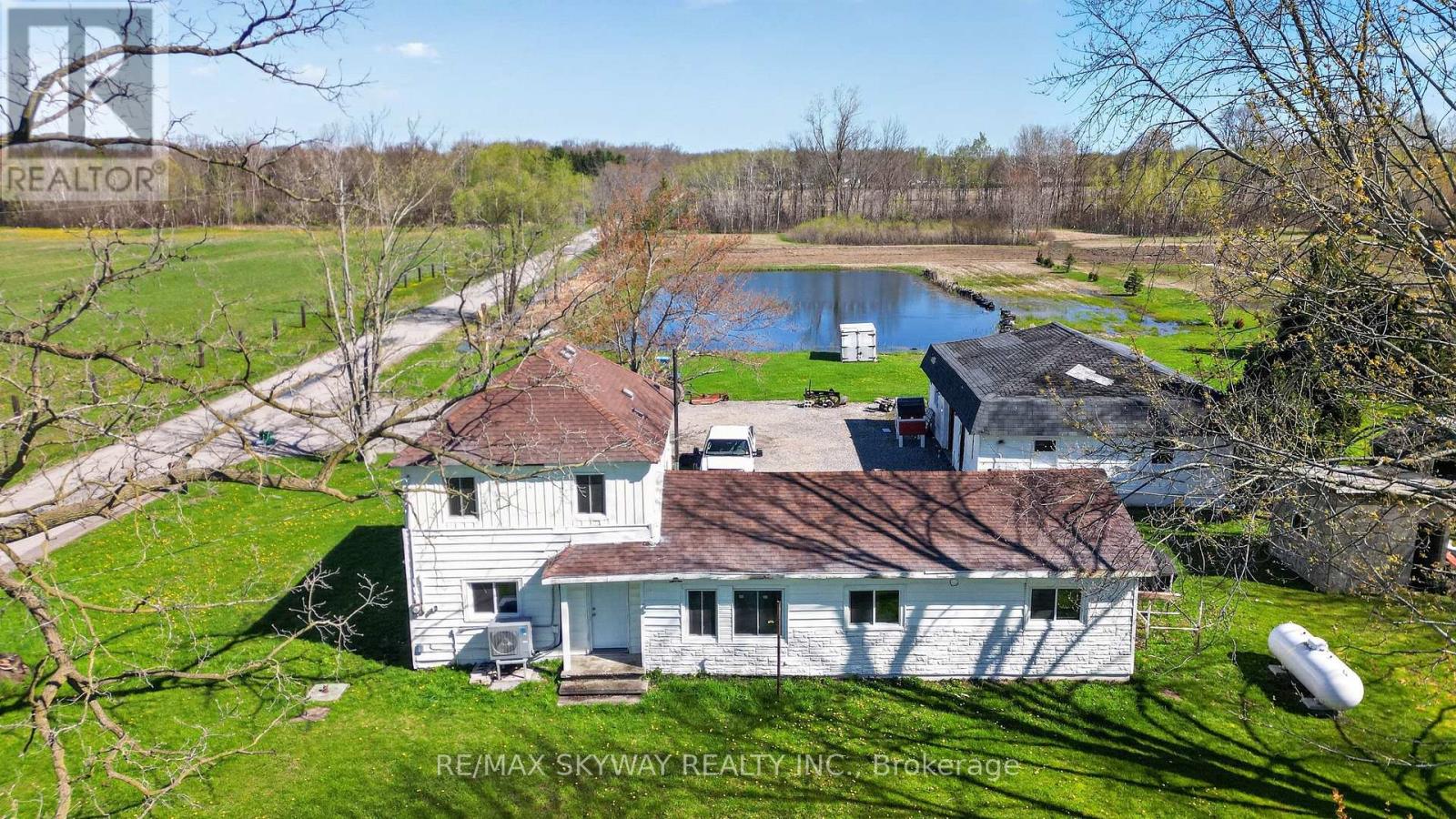 53263 Winger Road E, Wainfleet, Ontario  L0S 1V0 - Photo 3 - X13079934