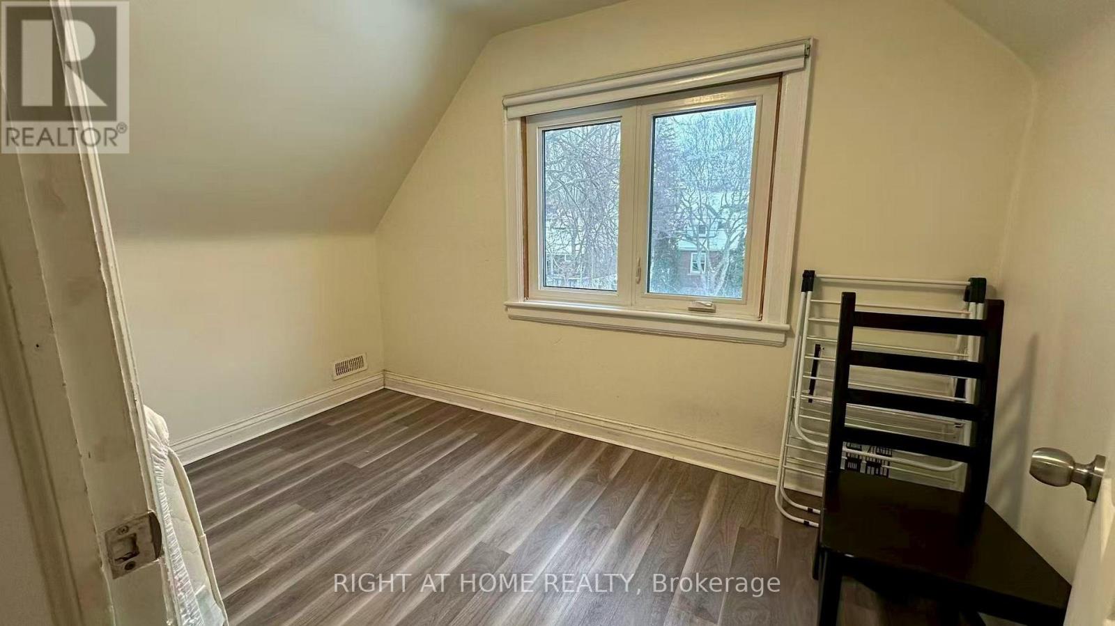 148 Haddon Avenue S, Hamilton, Ontario  L8S 1X8 - Photo 10 - X13079958