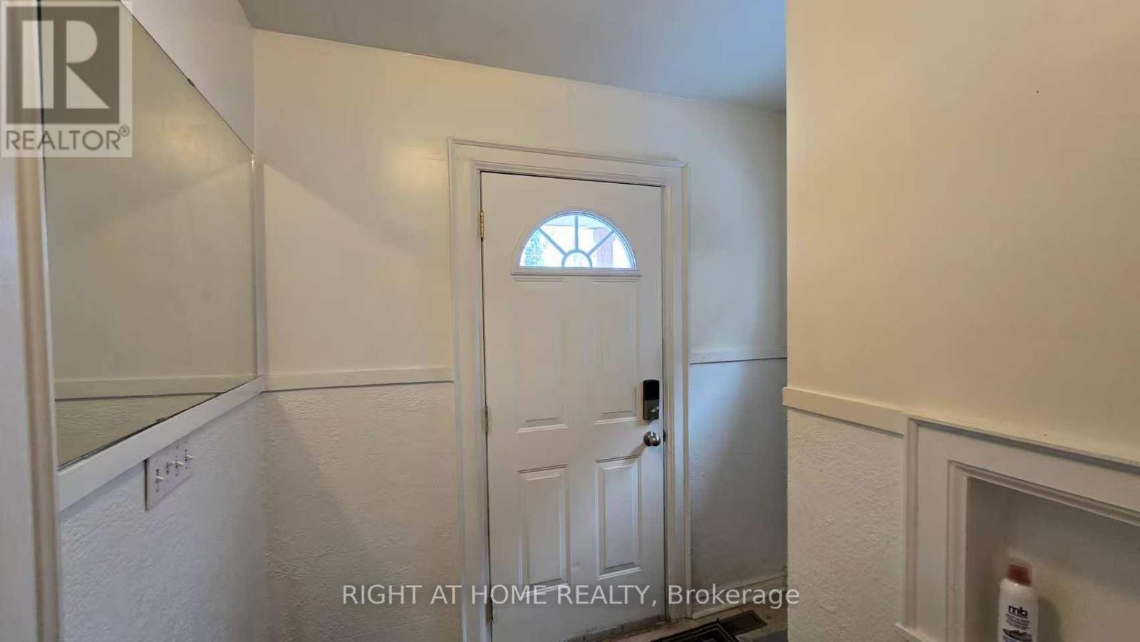148 Haddon Avenue S, Hamilton, Ontario  L8S 1X8 - Photo 2 - X13079958