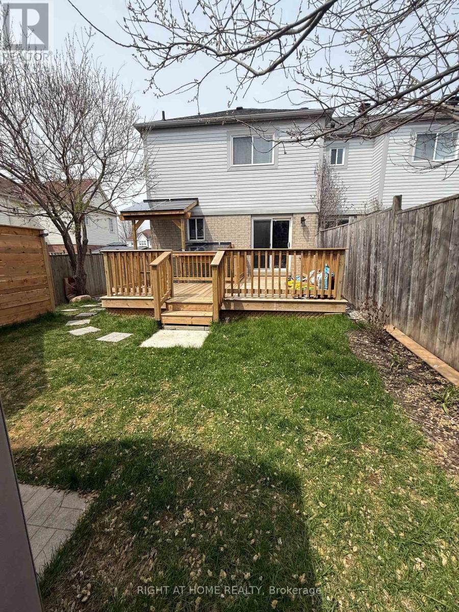 32 Toscana Drive, Whitby, Ontario  L1R 3N6 - Photo 39 - E13070228