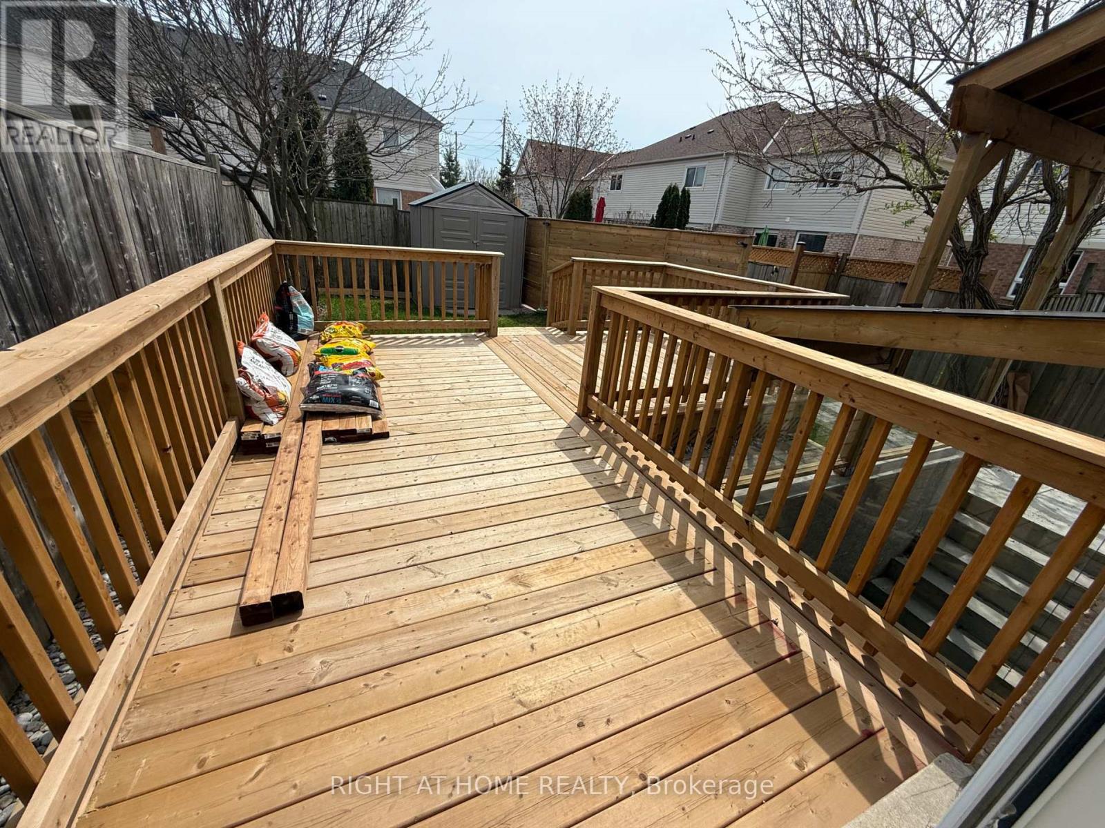 32 Toscana Drive, Whitby, Ontario  L1R 3N6 - Photo 37 - E13070228