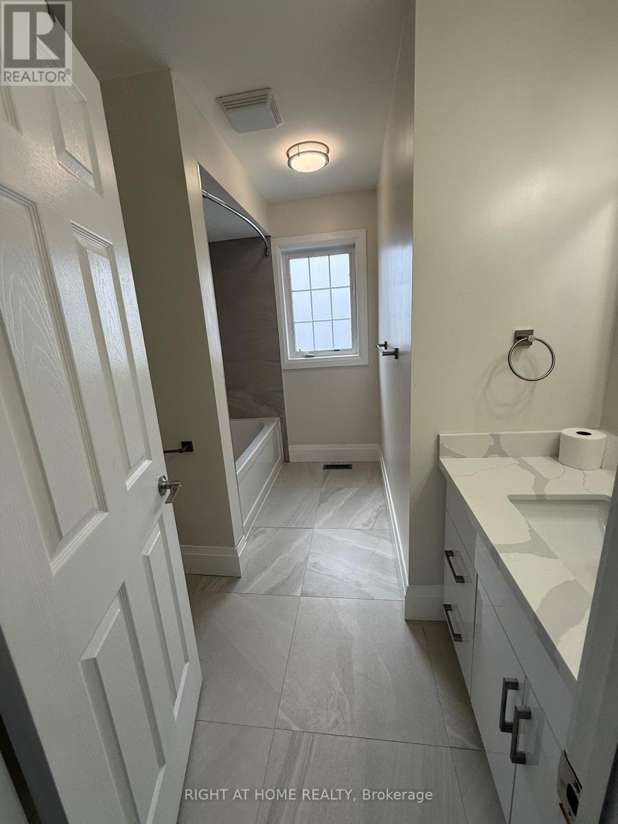 32 Toscana Drive, Whitby, Ontario  L1R 3N6 - Photo 29 - E13070228