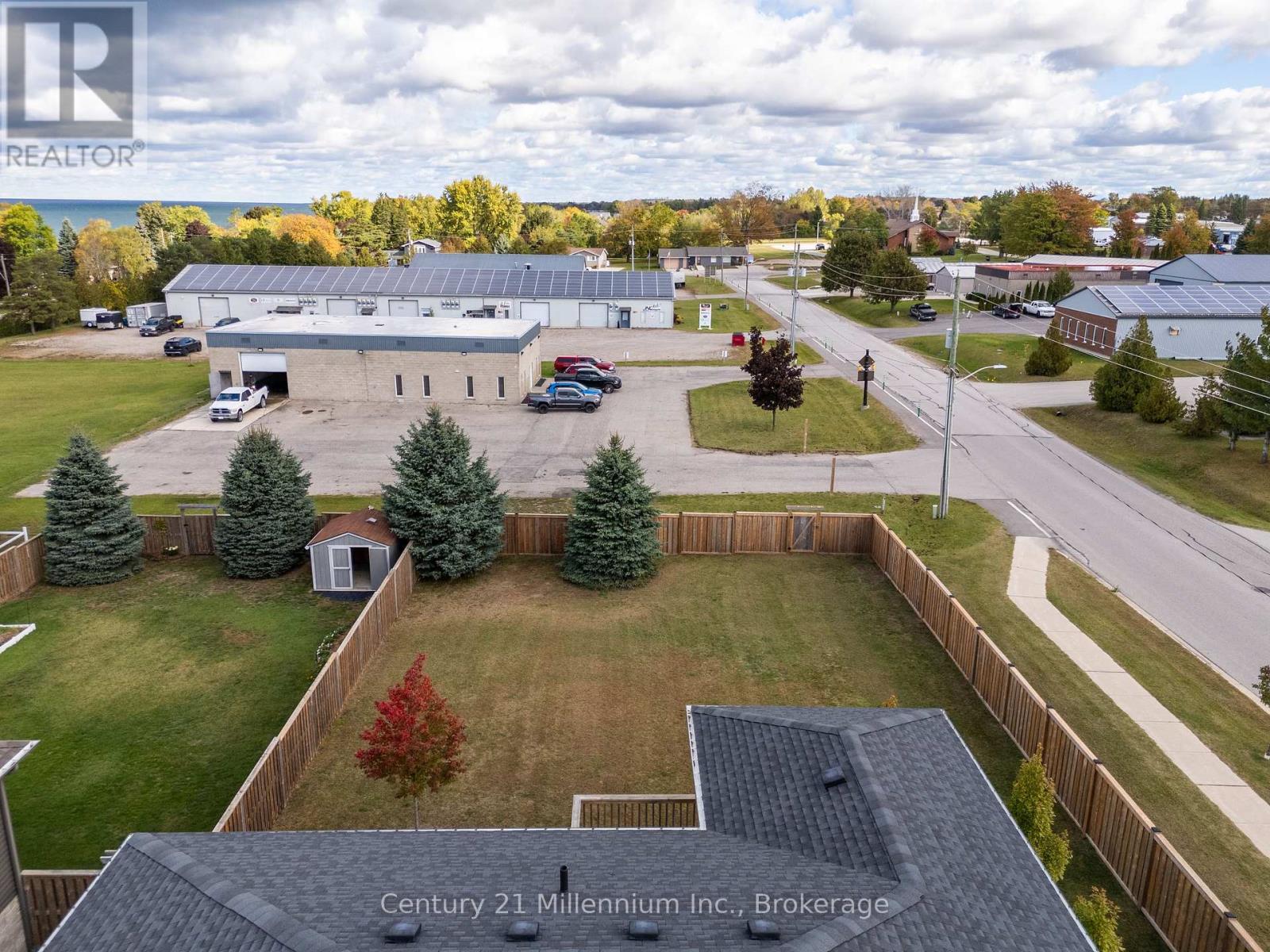 58 Lakefield Drive, Kincardine, Ontario  N2Z 0C9 - Photo 6 - X12918582