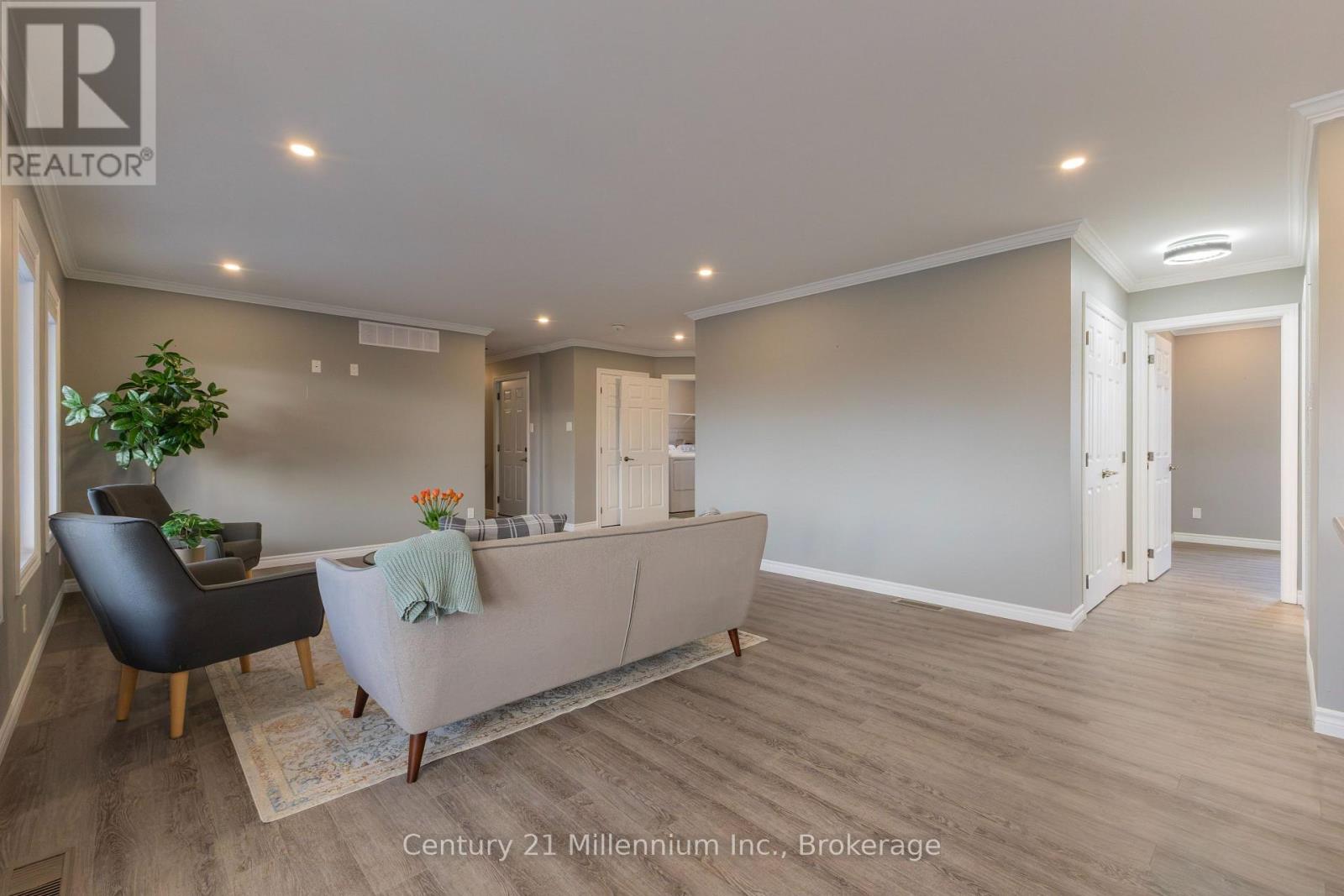 158 North Street, Arran-Elderslie, Ontario  N0G 2N0 - Photo 8 - X12983646