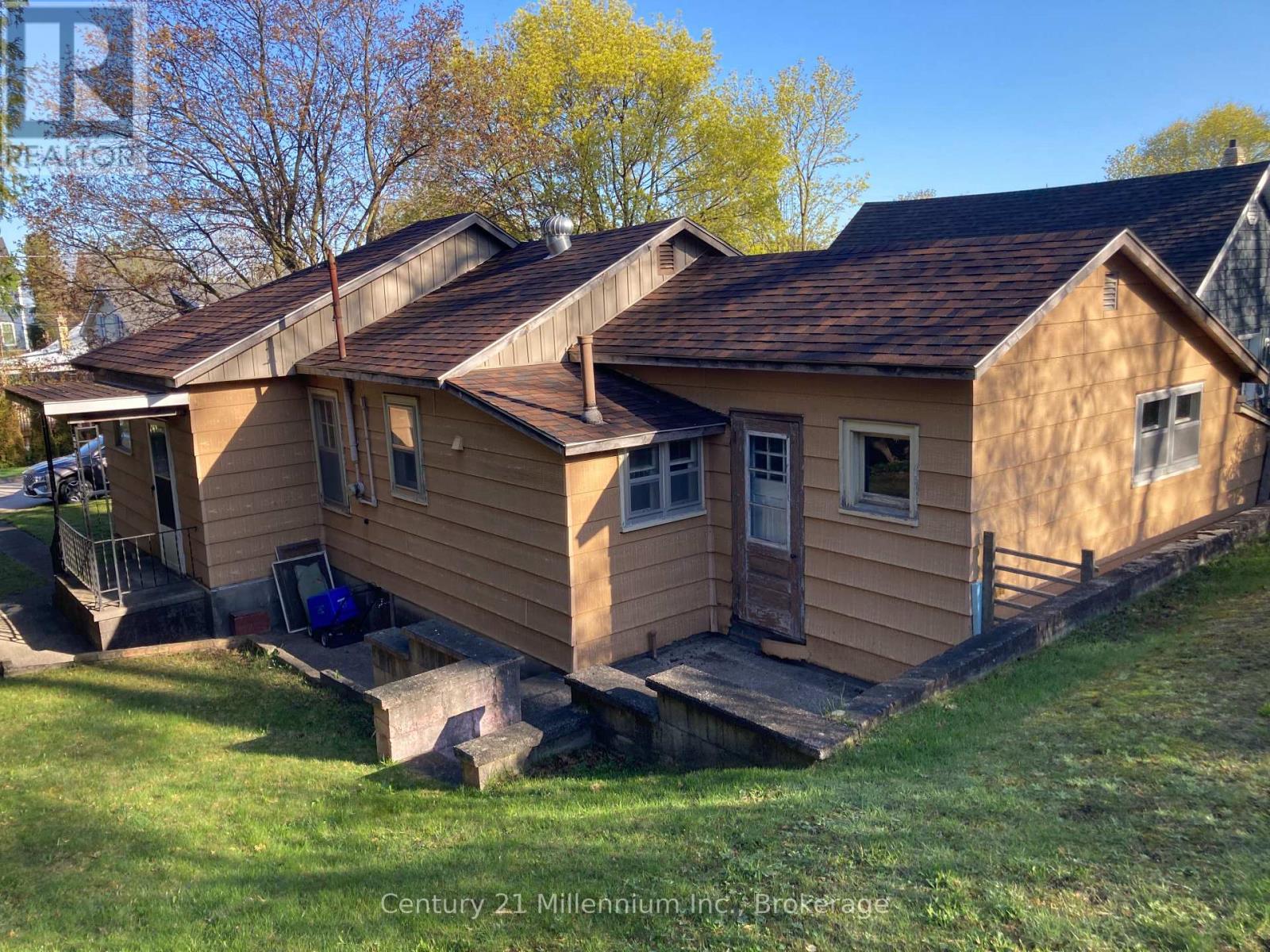 897 MCDONALD AVENUE, Kincardine, Ontario