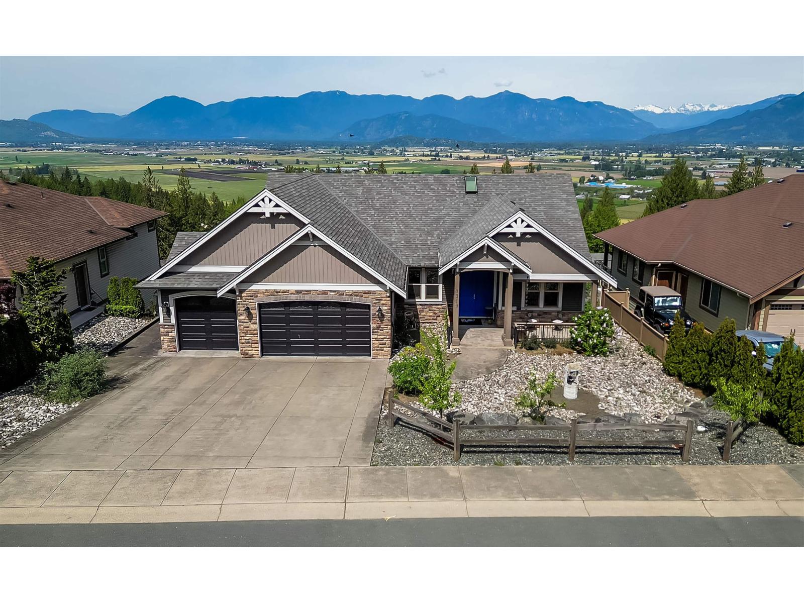 7319 Mount Thurston Drive, Eastern Hillsides, Chilliwack, British Columbia  V4Z 0A3 - Photo 1 - R3118795
