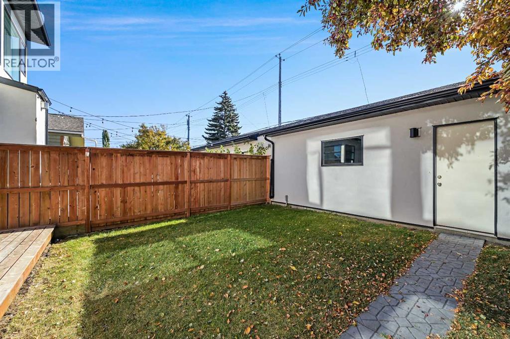 2115 Bowness Road Nw, Calgary, Alberta  T2N 3L2 - Photo 42 - A2279752