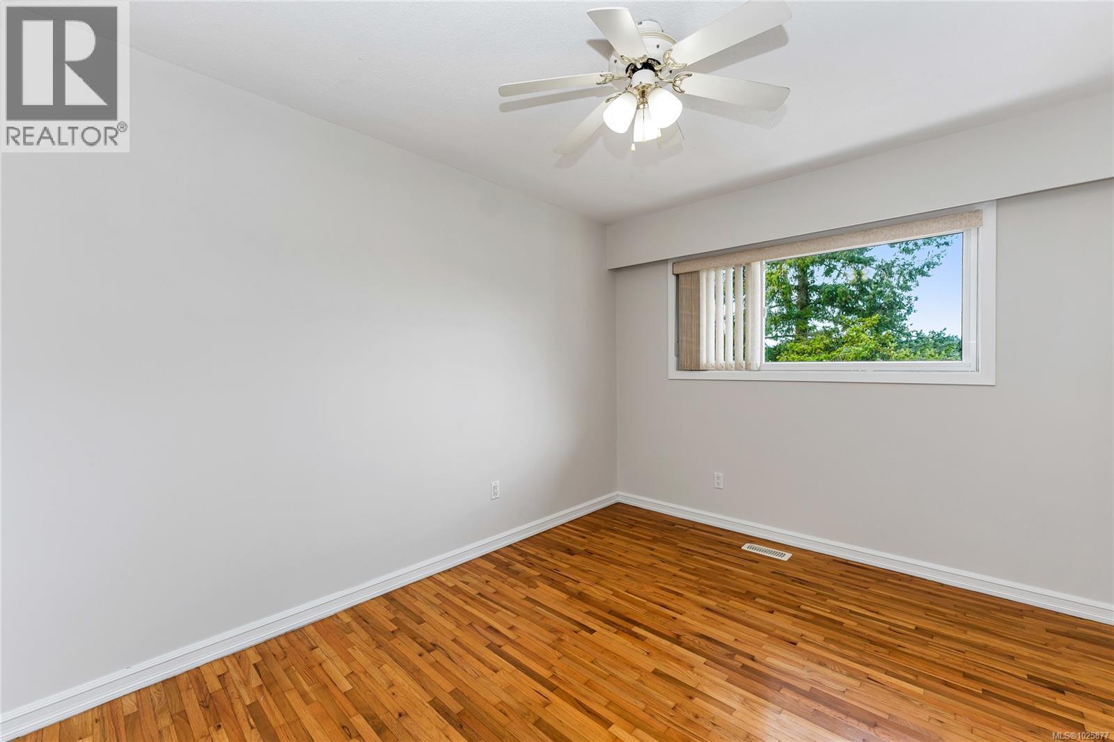 4325 Dieppe Rd, Saanich, British Columbia  V8X 2N4 - Photo 17 - 1025877