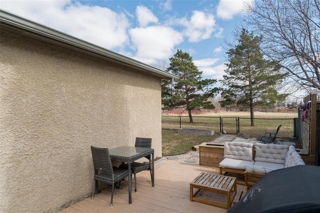 6 Carriage House Road, Winnipeg, Manitoba  R2N 2J3 - Photo 27 - 202609270