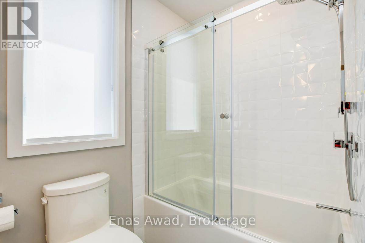 B - 974 Hooper Street, Ottawa, Ontario  K1Z 6K3 - Photo 6 - X13080100