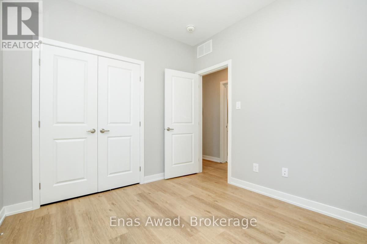 B - 974 Hooper Street, Ottawa, Ontario  K1Z 6K3 - Photo 8 - X13080100