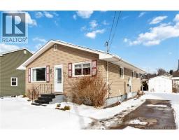 14 Wilmot Avenue, riverview, New Brunswick