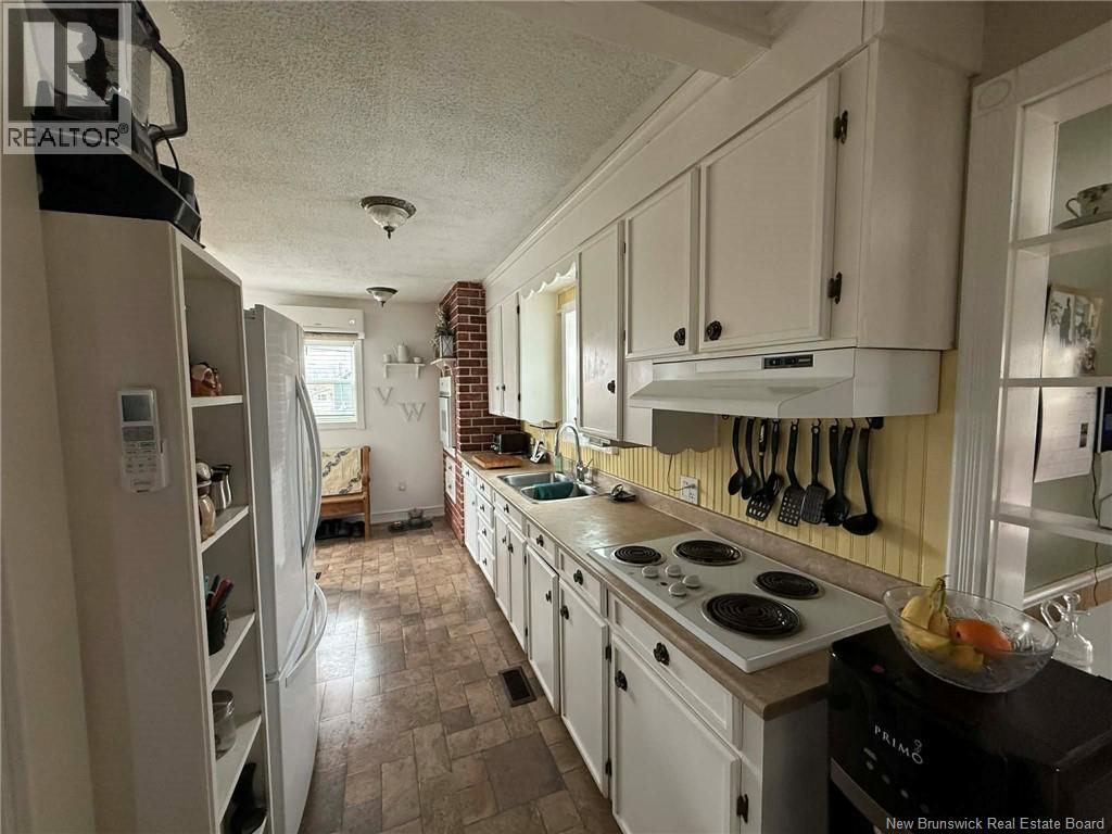 77 Hillcrest Street, Hartland, New Brunswick  E7P 1M9 - Photo 11 - NB138563