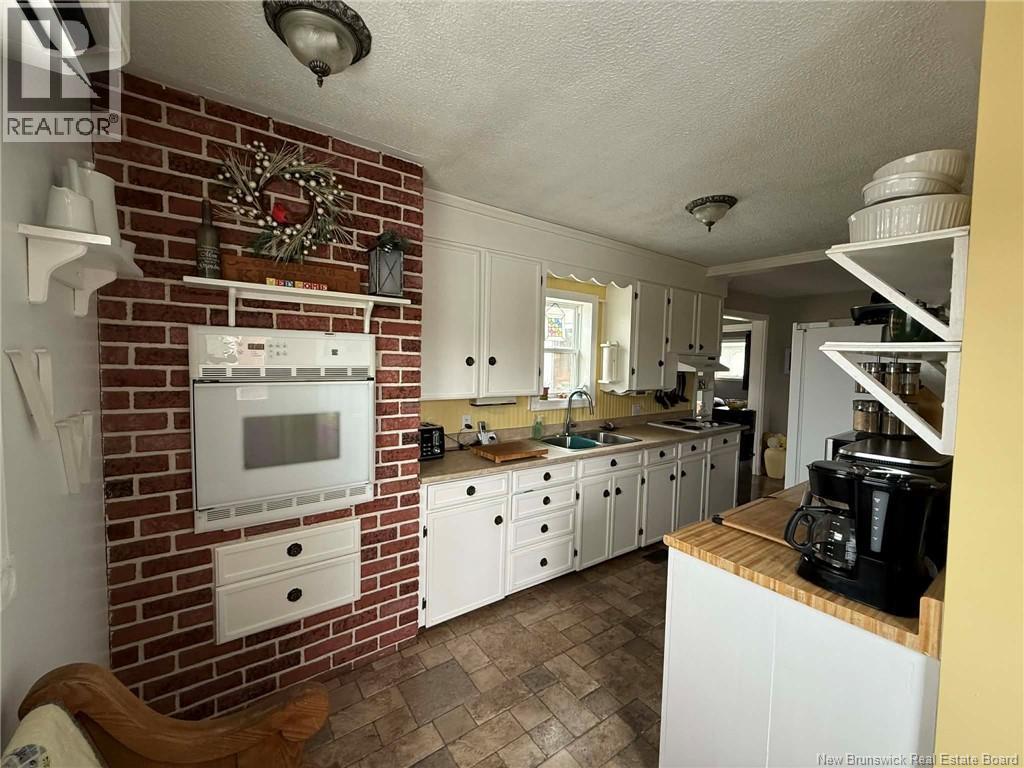 77 Hillcrest Street, Hartland, New Brunswick  E7P 1M9 - Photo 9 - NB138563